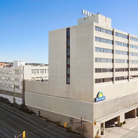 The Senator Hotel & Conference Center Timmins Exterior foto